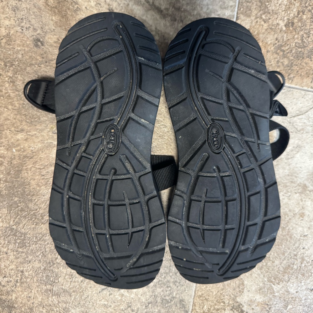 Chaco-black woman’s sandals - Picture 4 of 5